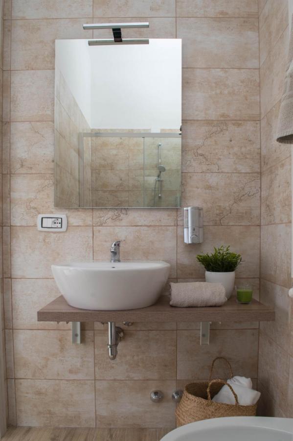 Tiber Rooms Testaccio Rzym Zewnętrze zdjęcie